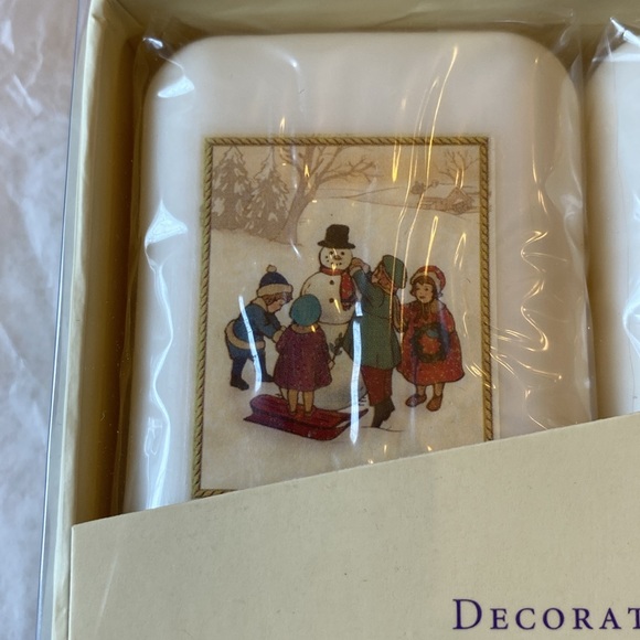 Hallmark Christmas Hand Soaps. Santa & sleigh. ⛄️. Matching plaid paper towels - Picture 4 of 11